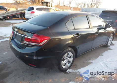2015 Honda Civic Lx z USA, uszkodzony, nr VIN 19XFB2F54FE083094